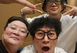 November DJ DOC comeback? Kim Chang-yeol announces concert with others besides Lee Ha-neul and Jung Jae-yong [Star Issue]