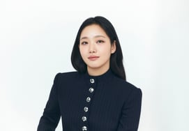 Kim Go-eun: "I will show a good side with new stories..." Selected as 'Beckdelian'