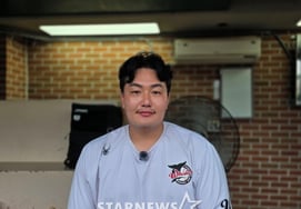 'MLB 67 Home Runs → Likely 1st Round Pick at Age 35' Choi Ji-man Finally Coming to KBO "I Must Perform Well So That Foreign-Based Players in the Future Are Also Recognized" [Interview]