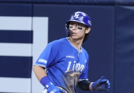 [Photo] Kim Sung-yoon: "If possible, up to second base"
