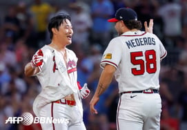 Kim Ha-seong, tras el jonrón de salida al día siguiente, Yamamoto también lo logró: en su regreso como abridor tras 20 días, registró dos hits consecutivos y su segundo robo de base [En vivo con Kim Ha-seong]