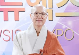 先在僧侶、ニュースシス韓流エキスポソウル市長賞受賞 [★フォト]