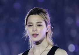 BTSのジミン、グローバル人気投票週間ランキングで1位..累計220回で最多1位の「新記録」