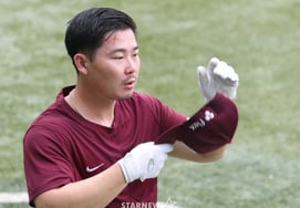 [Foto] Hiura: «Estoy listo para superarlo»