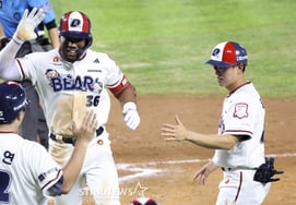 [Foto] Severino, jonrón de regreso a triple velocidad