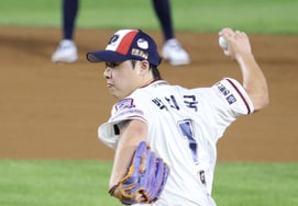 [Foto] Park Chi-guk defiende su victoria número 13