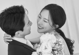 Kim Na-hee, "Looks like Nam Joo-hyuk," marries non-celebrity on the 30th.. Hosted by Lee Chan-won, Song Ga-in sings congratulatory song [Comprehensive]