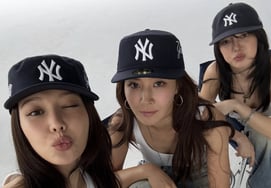 '20 năm sự nghiệp, tân binh' Hyo-ri-su, phản ứng nổ tung ngay khi công bố.."Thật sự đi Coachella à"