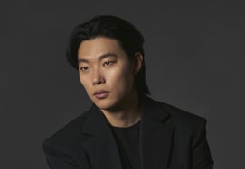 Ryu Jun-yeol, 'Chic Charm' [★Photo]