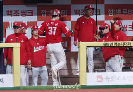 'Gol de empate dramático de Kim Jae-hwan + jonrón decisivo de Oh Tae-gon': SSG logra una gran remontada ante Kiwoom, pasando de 1:6 a 9:6. Hanwha es desplazado del noveno lugar y SSG ocupa el octavo.