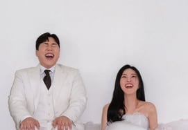"AI・合成ではなく実際の写真"..『ノチョニョ脱出』ハン・ユンソ、9時間で撮影したウェディングフォトを公開 [スター・イシュー]