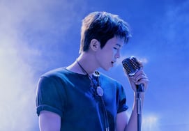 任英雄,今日(4日)演唱会首次公开新专辑全曲