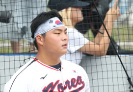 [Foto] Hwang Sung-hyun: «Voy a ganar el campeonato»