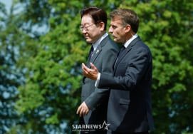 Lee Jae-myung·Ma Keu-rong (President), Attends Lumiere Summit "Expanding K-Content's Entry into Europe"