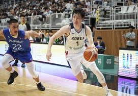 [Entrevista in situ] «Los 15 rebotes que brillaron más que los 6 puntos» de Lee Hyun-joong: «No fue yo quien los atrapó, sino el equipo quien lo logró»