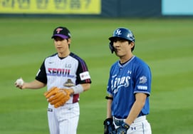 [フォト] 'あ..ここは広大なジャムシル球場だよ！'