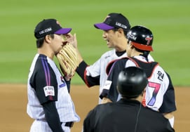 [Photo] There was a crisis. "Straight walk to leadoff batter Diaz" by Go Woo-seok
