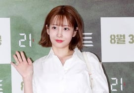 "Kết hôn với tôi, yêu tôi"..Yoo Ji-ae♥Kwak Si-yang công bố kết hôn, bình luận xuất hiện [Star Issue]