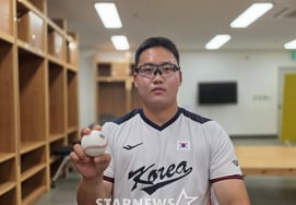 '文東柱以来5年ぶり' 振興高1Rが見える！ 148㎞ キム・ミンフンは正反対のスタイル "日本・台湾、力よりコマンドで捕まえる" [インタビュー]