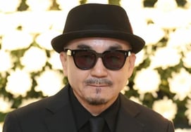 Park Sang-min, mother passes away today (5th)..."Please pray for her soul"