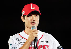 '21 ワンクラブマン'の ぐむKim Sung-hyun、グラウンドとの い れ…「 」Choi JeongとKim Kwang-hyunも を る [インチョン ]
