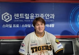 'Even with Kim Do-young and Park Jae-hyun absent,' Here's Why KIA Worries Less: With Two 37-Year-Old Veterans, They Eye Moving from Third to Second Place