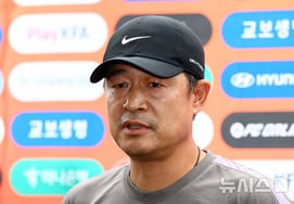 '4 medallas de oro consecutivas en la mira': equipo de Lee Min-seong con 13 jugadores de la K-League e Lee Hyun-ju parten hacia Shizuoka, Japón... Yang Min-hyuk, Bae Jun-ho y otros jugadores en el extranjero se unirán posteriormente