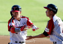 [Photo] 'First-inning hit and reach' Park Hae-min