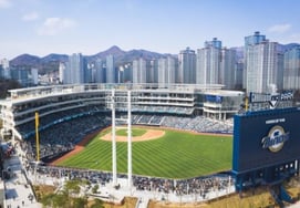 ¿"Tomar el último tren" significa obligatoriamente a las 7 de la tarde? ¿Por qué los relojes de los 10 equipos de la KBO son idénticos... "Jamsil y Changwon son diferentes"? [Bizball de Ryu Sun-kyu]