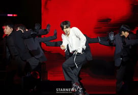 Evan's "Explosive Stage" [★Photo]