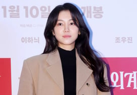 'Pregnant' Kim Ok-bin mentions retirement: "I'll be back after raising my child".. Wave of congratulations from Shin Se-kyung and Kim Sun-ah
