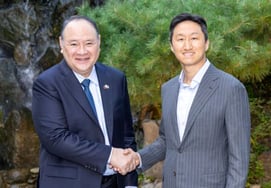 チョン・ギソンHD会長とフィリピン国防大臣が協力拡大について議論