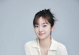 Kim Hye-jun, Hanyang University Classmate Hong Kyung and Kim Min-ha: "Proud Even Though I Didn't Raise Them" [Interview ③]