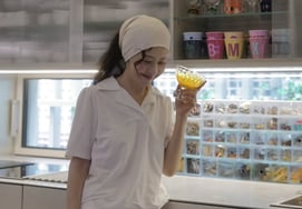 'Breast Cancer + Vagus Nerve Dysfunction' Seo Jeong-hee Realizes at 63: "I Want to Be a 'Virtuous Woman,' Not Just a 'Pretty Woman'"