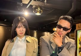 Hyoyeon, a strange back-and-forth with Tiffany's husband Yoon Yo-han... "Oppa? Hyung? Nim? Ssi?" Struggling over the right form of address