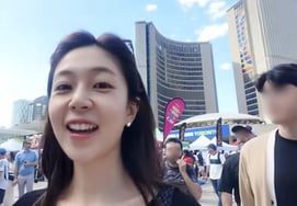 ペク・ジンヒ、カナダ旅行中に♥ヘンリーを公開？..「知人にすぎず、夫ではない」と釈明