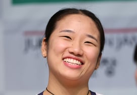 "An Se-young is on the path to becoming the greatest of all time." Too many victories mean some results are excluded from ranking calculations... 'Foreign media also praise' her 100 consecutive weeks at world No. 1