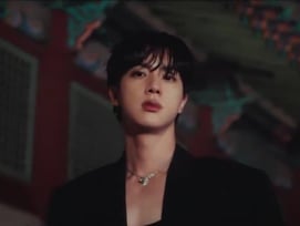 '국격 상승 미모' 방탄소년단 진, 넷플릭스 등장..폭발적 반응