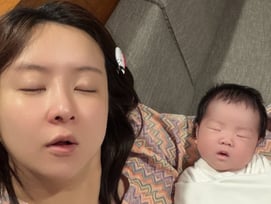 '박현호♥' 은가은 "조리원 퇴소" 육아 출근 시작..벌써 붕어빵 외모[스타이슈]