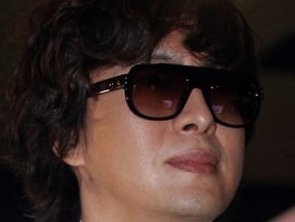 '박수진♥' 배용준, 주지훈→문채원 소속사 주식 더 샀다..지분율 8%