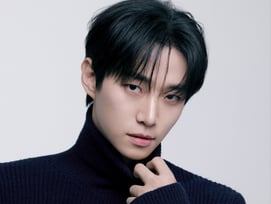 "혼자 많은 시간 보내"..2PM 이준호, 해외 인터뷰서 밝힌 행보