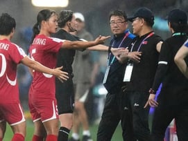 '역대급 만행' 북한 축구 몰상식 행위, 세계가 놀랐다 "미스터리 국가... 이런 사태 처음 본다" 도대체 무슨 일이