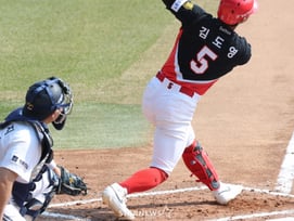 [포토] 김도영 '너무 당겼나'