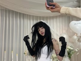 "결혼합니다" AOA 지민, 깜짝 고백→브라이덜 샤워 현장 공개..만우절 농담