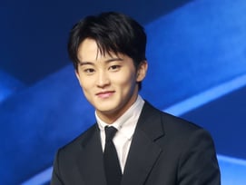 '엔시티 탈퇴' 마크 "많이 놀랐죠? 미안하고 고마워"..첫 심경 고백