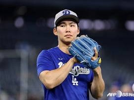 "우리가 다 보고 있어!" 김혜성에 감탄, 유격수 명품수비+3출루+총알주루로 '5517억 베츠 공백 삭제' [LAD 리뷰]