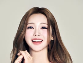 '3대 현역가왕' 홍지윤 '더트롯쇼' 스페셜 MC 발탁..13일 생방 [공식]