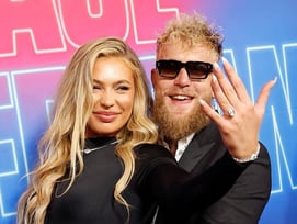 "스케이팅 여신 약혼녀 몰래 충격 외도?" 제이크 폴, 파혼설에 열 받았다 "거짓말이야"... 불륜女에 서약서 강요라니