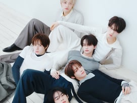 투어스, 깨끗하고 맑고 자신있는 순수한 소년美