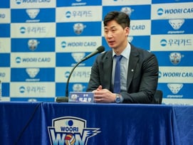 박철우 우리카드 핵심 '팀워크', 딸에게 힌트 얻었다 "우승과 왕조가 목표..." [광화문 현장]